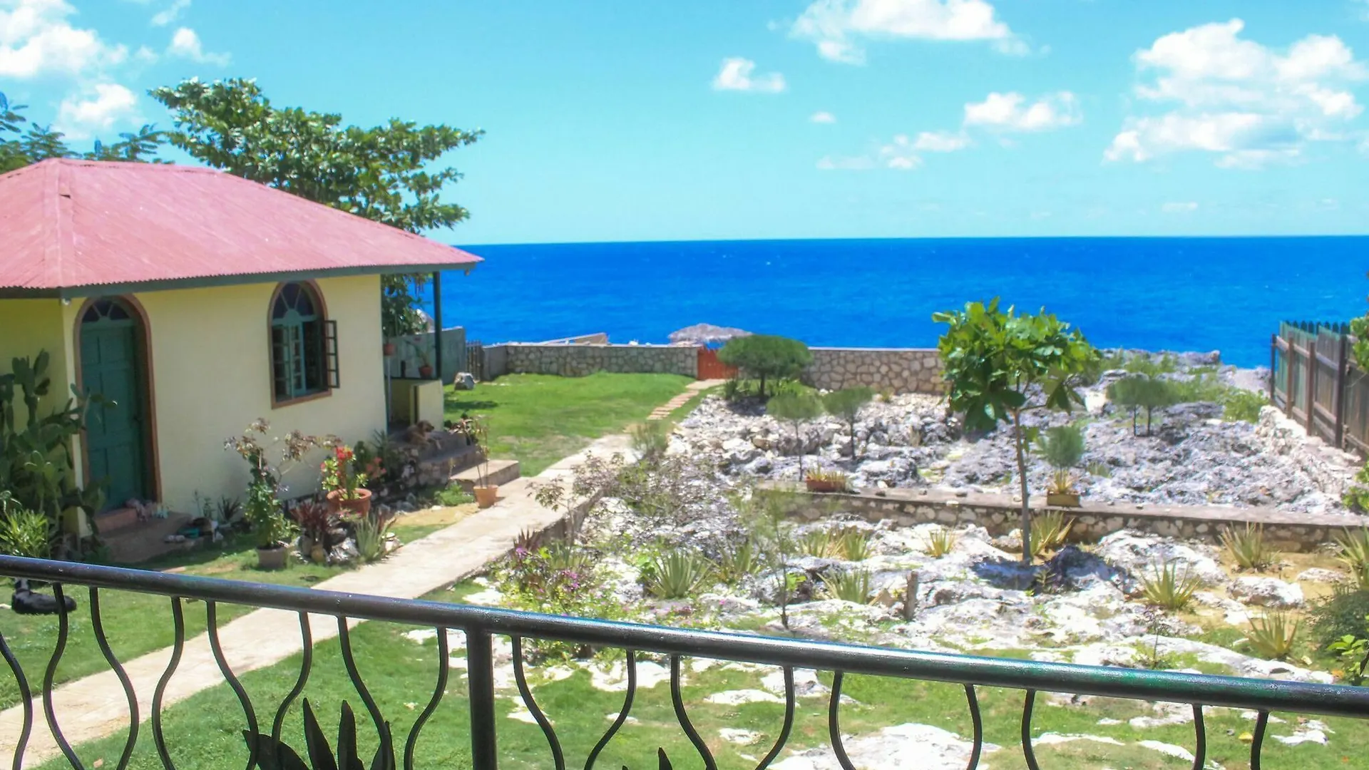 Sea Breeze Studio #1 Negril 0*,  Jamaica