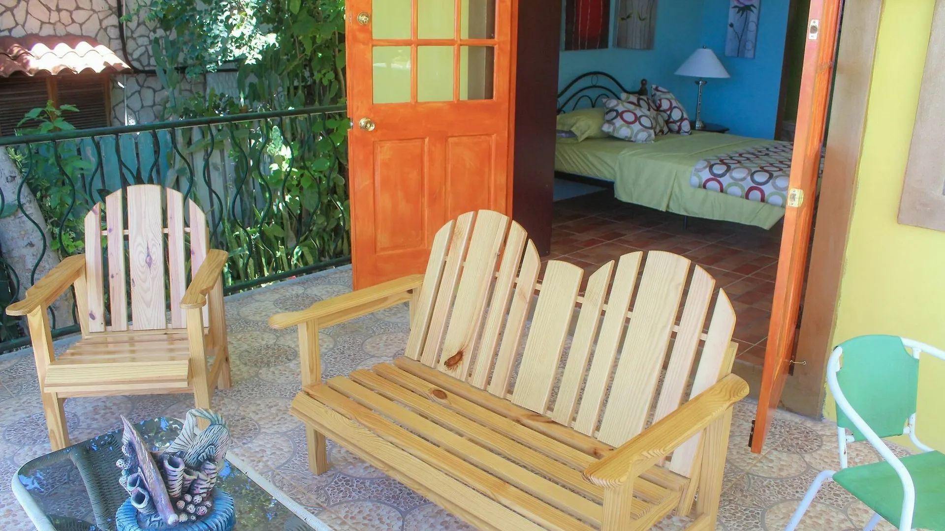 Sea Breeze Studio #1 Negril Holiday home